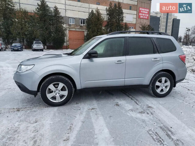 Сірий Субару Forester, об'ємом двигуна 2 л та пробігом 329 тис. км за 8500 $, фото 10 на Automoto.ua