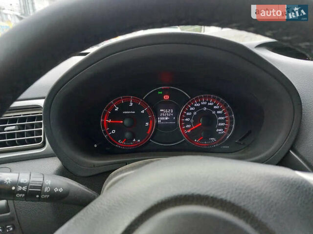 Сірий Субару Forester, об'ємом двигуна 2 л та пробігом 329 тис. км за 8500 $, фото 2 на Automoto.ua