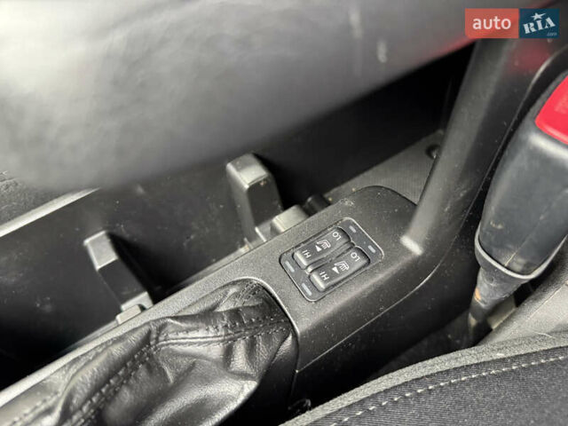 Серый Субару Форестер, объемом двигателя 2.5 л и пробегом 195 тыс. км за 10700 $, фото 10 на Automoto.ua