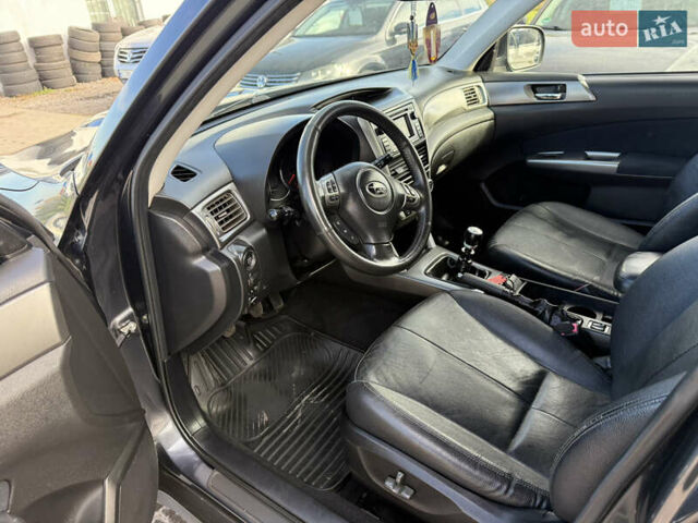 Сірий Субару Forester, об'ємом двигуна 1.99 л та пробігом 158 тис. км за 9750 $, фото 12 на Automoto.ua