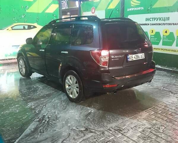 Серый Субару Форестер, объемом двигателя 2.5 л и пробегом 193 тыс. км за 9900 $, фото 6 на Automoto.ua