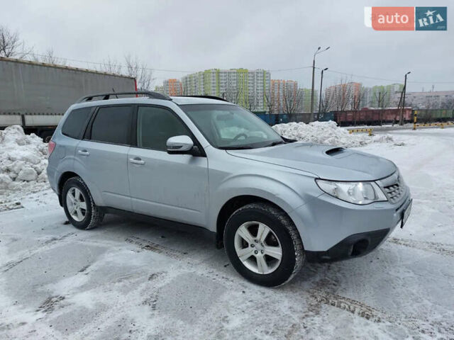 Сірий Субару Forester, об'ємом двигуна 2 л та пробігом 329 тис. км за 8500 $, фото 9 на Automoto.ua