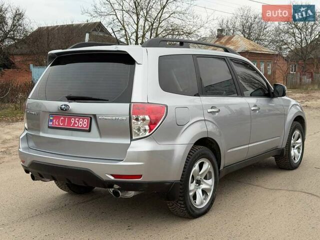 Сірий Субару Forester, об'ємом двигуна 2.5 л та пробігом 163 тис. км за 10980 $, фото 10 на Automoto.ua