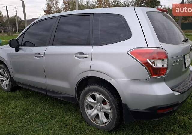 Субару Forester 2013 у Чернівцях на Automoto.ua Сірий Субару Forester, об'ємом двигуна 2.46 л та пробігом 350 тис. км за 8300 $, фото 6 на Automoto.ua