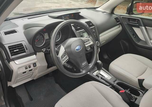Субару Forester 2014 у Харкові на Automoto.ua Сірий Субару Forester, об'ємом двигуна 2.46 л та пробігом 218 тис. км за 11000 $, фото 18 на Automoto.ua