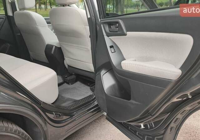 Сірий Субару Forester, об'ємом двигуна 2.5 л та пробігом 218 тис. км за 11000 $, фото 36 на Automoto.ua