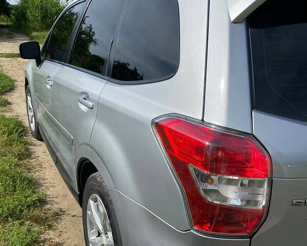 Сірий Субару Forester, об'ємом двигуна 2.5 л та пробігом 196 тис. км за 11500 $, фото 4 на Automoto.ua