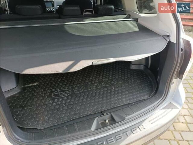 Сірий Субару Forester, об'ємом двигуна 2 л та пробігом 225 тис. км за 13700 $, фото 17 на Automoto.ua