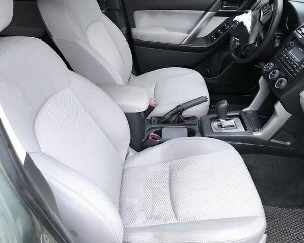 Серый Субару Форестер, объемом двигателя 2.5 л и пробегом 140 тыс. км за 2500 $, фото 7 на Automoto.ua