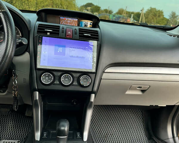 Серый Субару Форестер, объемом двигателя 2.5 л и пробегом 260 тыс. км за 12300 $, фото 18 на Automoto.ua