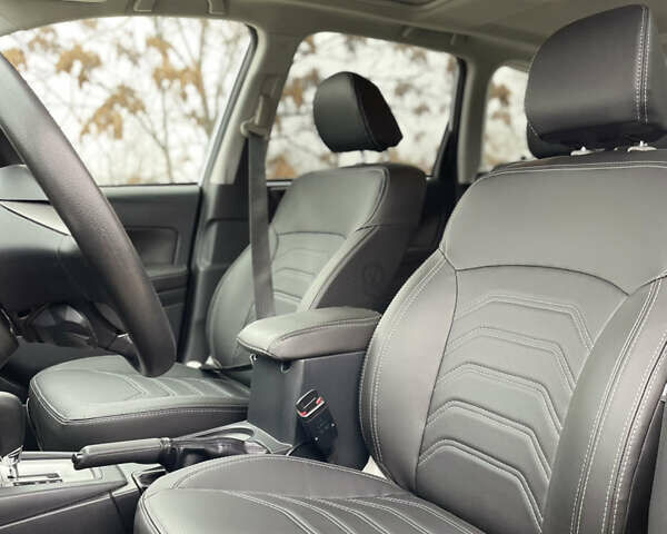 Серый Субару Форестер, объемом двигателя 2.5 л и пробегом 170 тыс. км за 12400 $, фото 8 на Automoto.ua