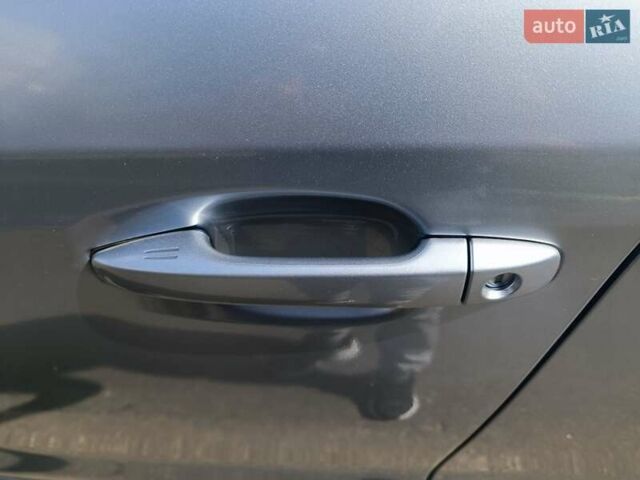 Сірий Субару Forester, об'ємом двигуна 2 л та пробігом 145 тис. км за 15000 $, фото 30 на Automoto.ua