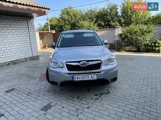 Субару Форестер 2014 в Мерефа на Automoto.ua Серый Субару Форестер, объемом двигателя 2.5 л и пробегом 150 тыс. км за 10800 $, фото 4 на Automoto.ua