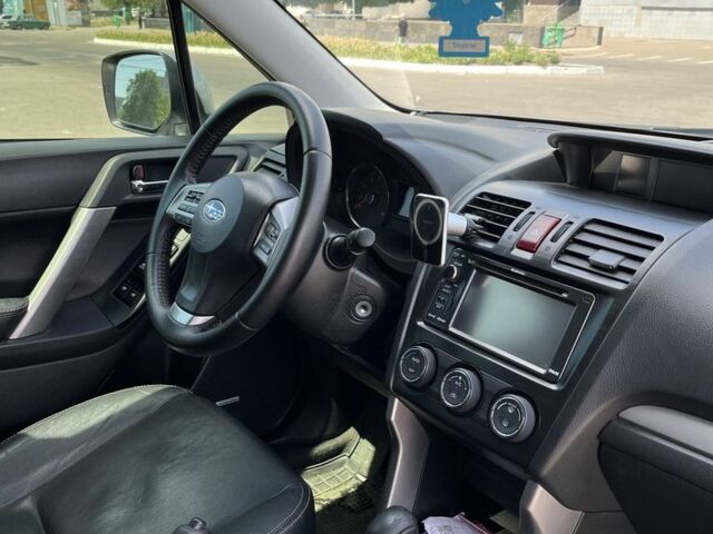 Сірий Субару Forester, об'ємом двигуна 2.5 л та пробігом 175 тис. км за 12500 $, фото 5 на Automoto.ua