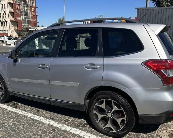 Сірий Субару Forester, об'ємом двигуна 2 л та пробігом 158 тис. км за 15000 $, фото 4 на Automoto.ua