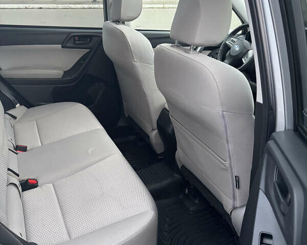 Сірий Субару Forester, об'ємом двигуна 2.5 л та пробігом 233 тис. км за 12400 $, фото 15 на Automoto.ua