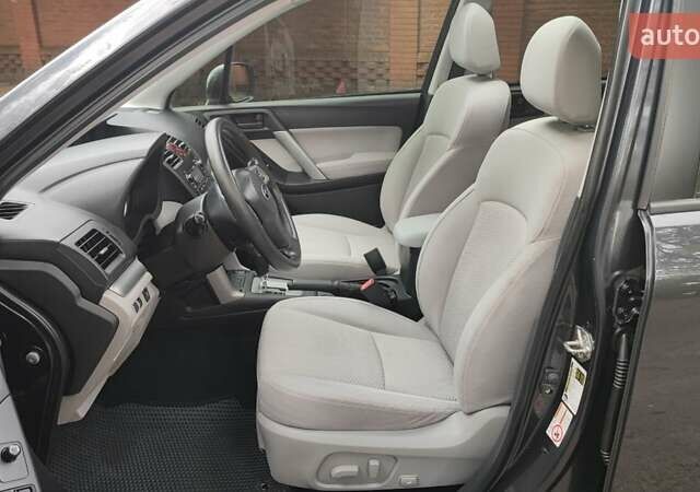 Сірий Субару Forester, об'ємом двигуна 2.5 л та пробігом 218 тис. км за 11000 $, фото 24 на Automoto.ua