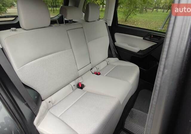 Сірий Субару Forester, об'ємом двигуна 2.5 л та пробігом 218 тис. км за 11000 $, фото 38 на Automoto.ua