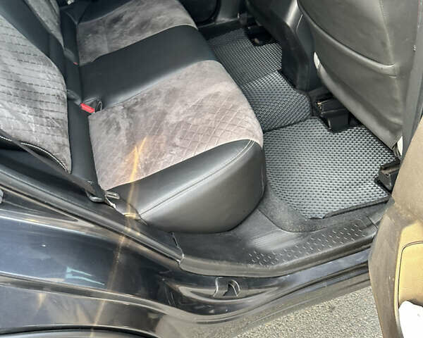 Серый Субару Форестер, объемом двигателя 2.5 л и пробегом 260 тыс. км за 12300 $, фото 14 на Automoto.ua