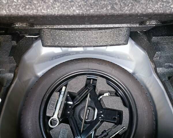 Сірий Субару Forester, об'ємом двигуна 2 л та пробігом 145 тис. км за 15000 $, фото 31 на Automoto.ua