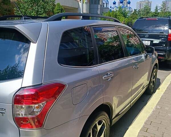 Сірий Субару Forester, об'ємом двигуна 2 л та пробігом 145 тис. км за 15000 $, фото 5 на Automoto.ua