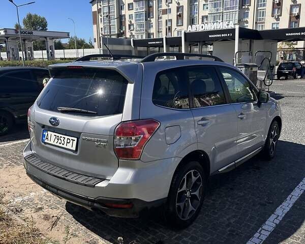 Сірий Субару Forester, об'ємом двигуна 2 л та пробігом 158 тис. км за 15000 $, фото 5 на Automoto.ua