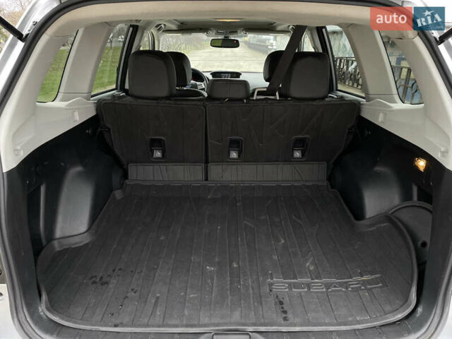 Серый Субару Форестер, объемом двигателя 2.5 л и пробегом 170 тыс. км за 12400 $, фото 14 на Automoto.ua