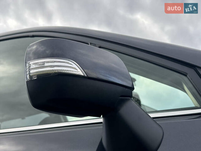 Серый Субару Форестер, объемом двигателя 2 л и пробегом 110 тыс. км за 16999 $, фото 19 на Automoto.ua