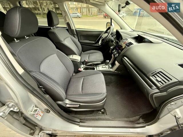 Субару Форестер 2015 в Одессе на Automoto.ua Серый Субару Форестер, объемом двигателя 2.5 л и пробегом 215 тыс. км за 11600 $, фото 43 на Automoto.ua