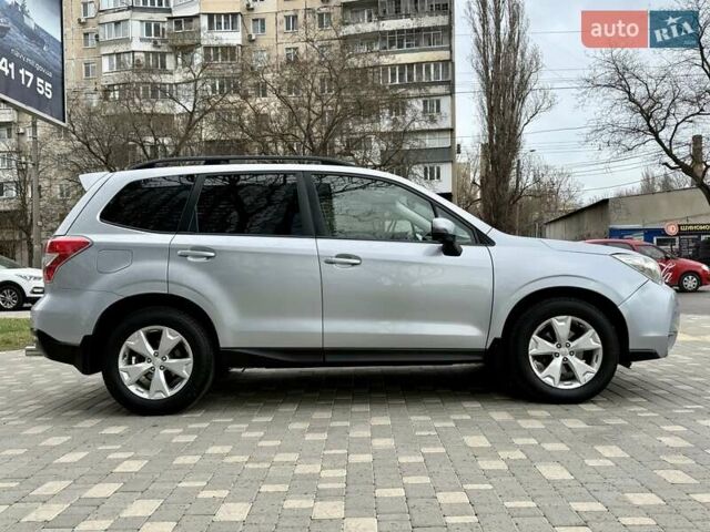 Субару Форестер 2015 в Одессе на Automoto.ua Серый Субару Форестер, объемом двигателя 2.5 л и пробегом 215 тыс. км за 11600 $, фото 2 на Automoto.ua