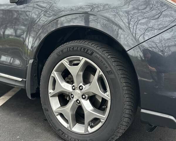 Серый Субару Форестер, объемом двигателя 2.5 л и пробегом 145 тыс. км за 15200 $, фото 5 на Automoto.ua