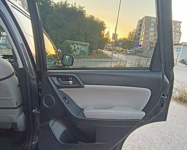 Серый Субару Форестер, объемом двигателя 2.46 л и пробегом 157 тыс. км за 14000 $, фото 22 на Automoto.ua