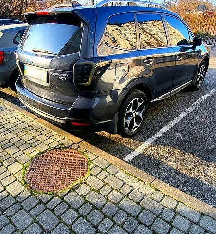 Серый Субару Форестер, объемом двигателя 2 л и пробегом 91 тыс. км за 21000 $, фото 4 на Automoto.ua