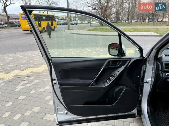 Субару Форестер 2015 в Одессе на Automoto.ua Серый Субару Форестер, объемом двигателя 2.5 л и пробегом 215 тыс. км за 11600 $, фото 31 на Automoto.ua