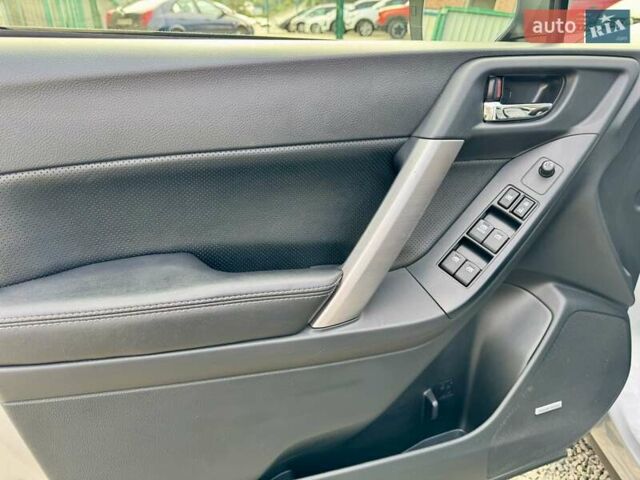 Сірий Субару Forester, об'ємом двигуна 2.5 л та пробігом 202 тис. км за 13499 $, фото 24 на Automoto.ua
