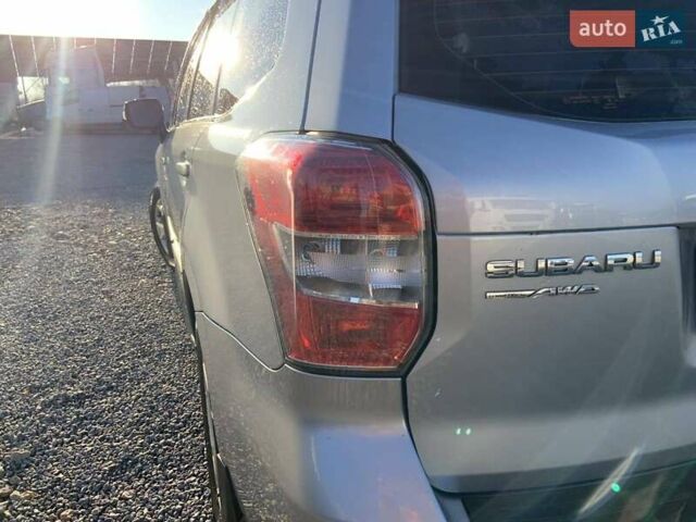 Серый Субару Форестер, объемом двигателя 2 л и пробегом 258 тыс. км за 17000 $, фото 10 на Automoto.ua