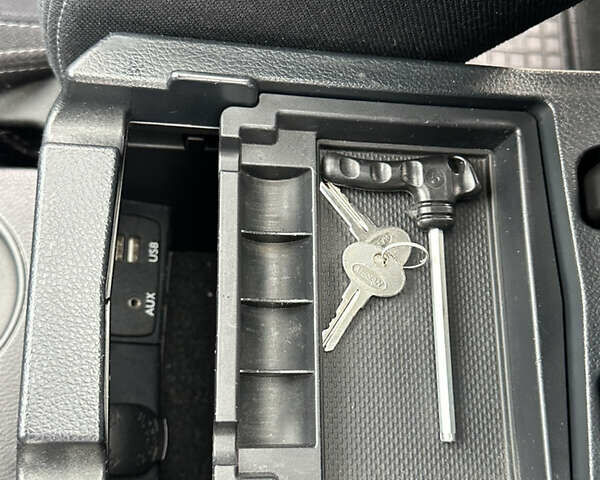 Серый Субару Форестер, объемом двигателя 2 л и пробегом 110 тыс. км за 16999 $, фото 35 на Automoto.ua