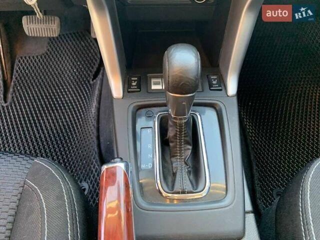 Серый Субару Форестер, объемом двигателя 2 л и пробегом 258 тыс. км за 17000 $, фото 16 на Automoto.ua