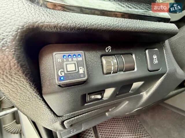 Субару Форестер 2015 в Одессе на Automoto.ua Серый Субару Форестер, объемом двигателя 2.5 л и пробегом 215 тыс. км за 11600 $, фото 38 на Automoto.ua