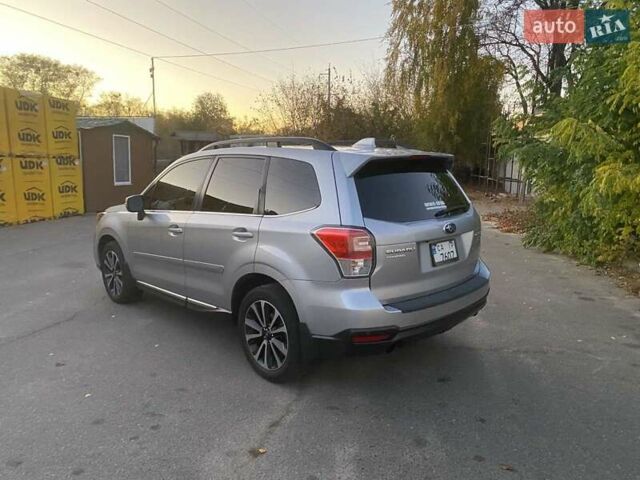 Сірий Субару Forester, об'ємом двигуна 2 л та пробігом 184 тис. км за 16350 $, фото 1 на Automoto.ua