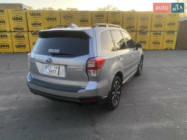 Сірий Субару Forester, об'ємом двигуна 2 л та пробігом 184 тис. км за 16350 $, фото 3 на Automoto.ua