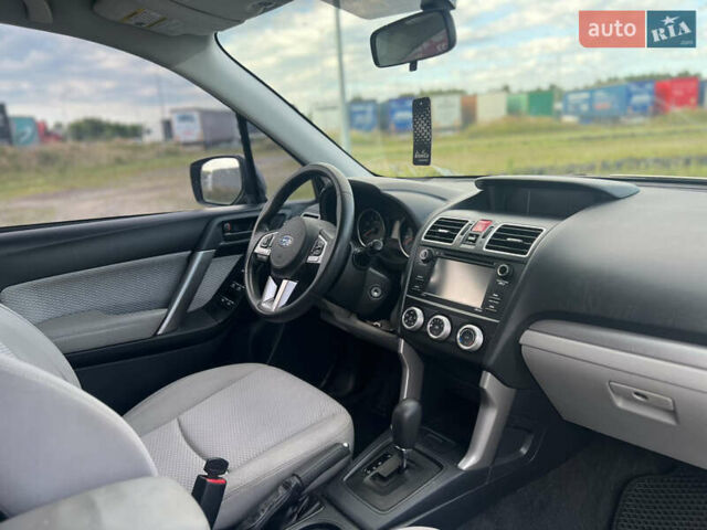 Субару Форестер 2016 в Львове на Automoto.ua Серый Субару Форестер, объемом двигателя 2.5 л и пробегом 135 тыс. км за 15500 $, фото 42 на Automoto.ua