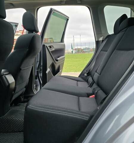Сірий Субару Forester, об'ємом двигуна 2.5 л та пробігом 104 тис. км за 14500 $, фото 15 на Automoto.ua