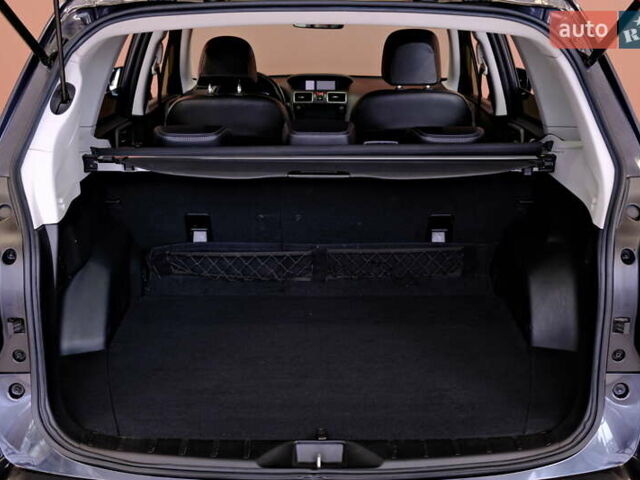 Серый Субару Форестер, объемом двигателя 2 л и пробегом 175 тыс. км за 20900 $, фото 47 на Automoto.ua