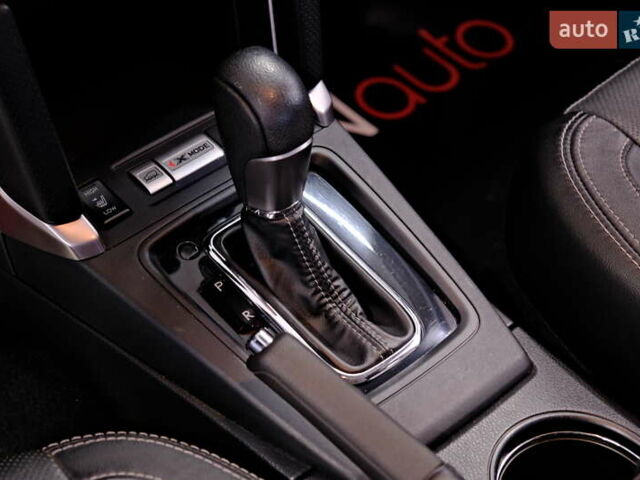 Серый Субару Форестер, объемом двигателя 2 л и пробегом 175 тыс. км за 20900 $, фото 15 на Automoto.ua