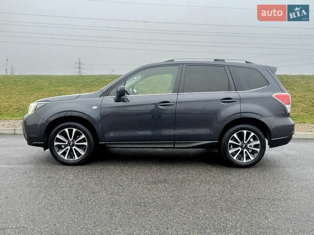 Серый Субару Форестер, объемом двигателя 2 л и пробегом 133 тыс. км за 15200 $, фото 2 на Automoto.ua