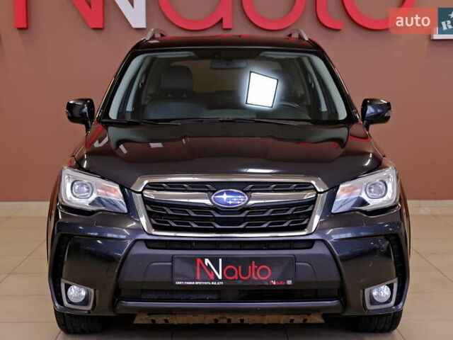 Серый Субару Форестер, объемом двигателя 2 л и пробегом 175 тыс. км за 20900 $, фото 1 на Automoto.ua