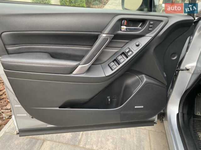 Сірий Субару Forester, об'ємом двигуна 2.46 л та пробігом 146 тис. км за 17300 $, фото 26 на Automoto.ua