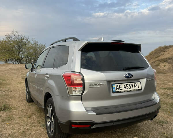 Субару Forester 2017 у Дніпро (Дніпропетровську) на Automoto.ua Сірий Субару Forester, об'ємом двигуна 2.46 л та пробігом 140 тис. км за 16400 $, фото 3 на Automoto.ua