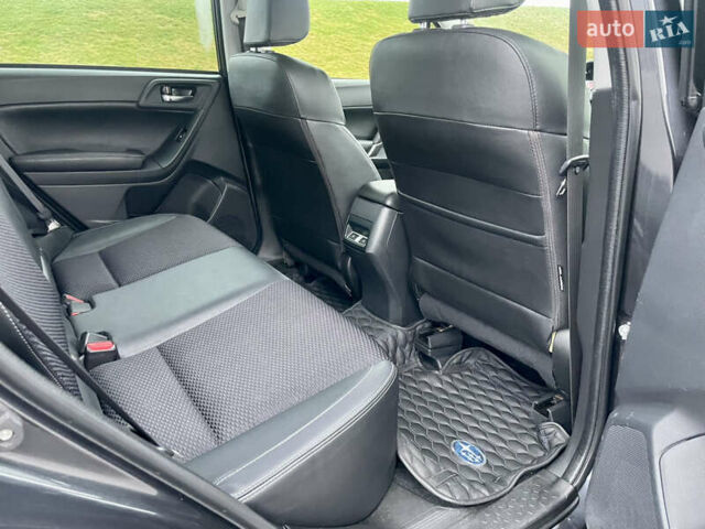 Серый Субару Форестер, объемом двигателя 2 л и пробегом 133 тыс. км за 15200 $, фото 30 на Automoto.ua